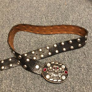 Women's Leather Belt with Skull Buckle